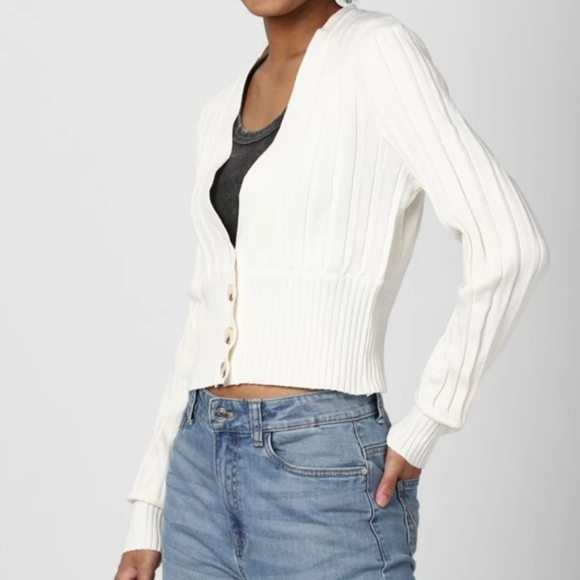 Sandro Paris Sweaters - Sandro Paris Cream Cropped Cardigan Size Small